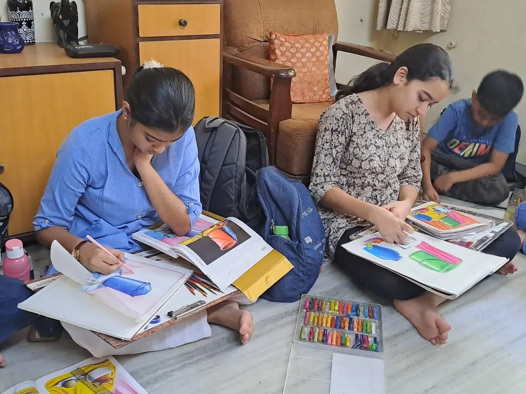 Kiran's Drawing Classes — Art & Craft in Goregaon West