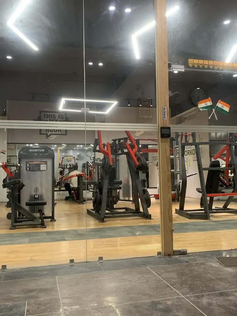 Club 18 Fitness — Standard Gym in Sector 10 Hbc, Faridabad