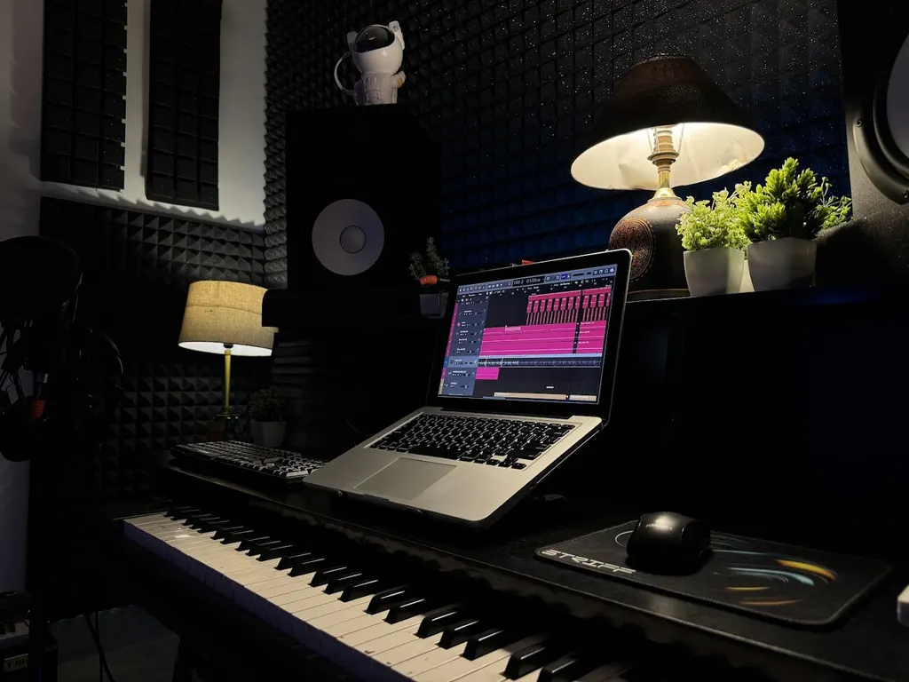 Grooveology Studios & School of Music — Music in Krishna Nagar