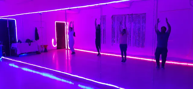 Tthe DANCE MUSIC FITNESS JUNCTION — Dance in Nehru Nagar