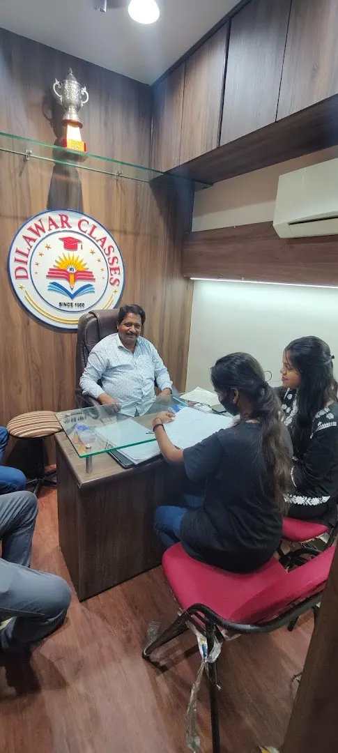 Dilawar Commerce Classes — Cricket in Ghatkopar West