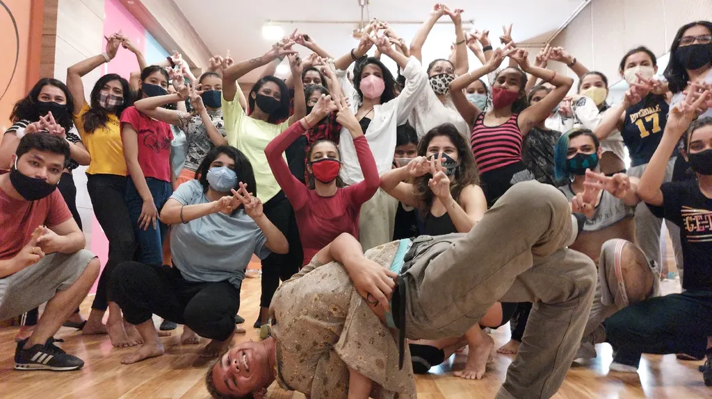 #Hashtag Pitampura — Dance in Pitampura