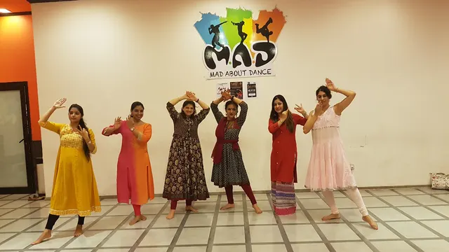 Deepmalika Dance Institute — Dance in Santacruz West