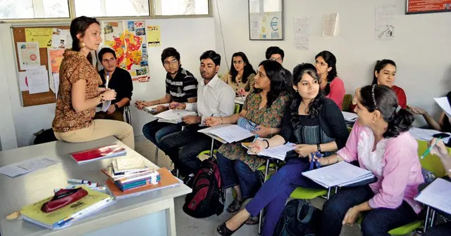 Jawahar Lal Nehru Academy Of Language — Language in Copernicus Marg