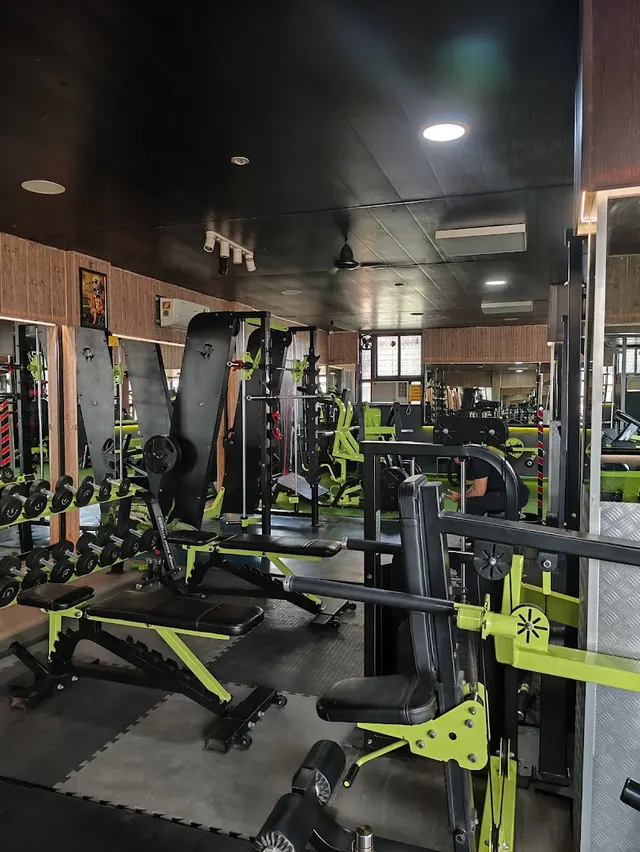 The Hulk Unisex Gym