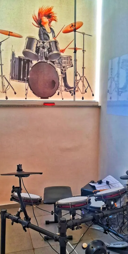 Hum and Strum Music School Green Glen Layout — Music in Bellandur