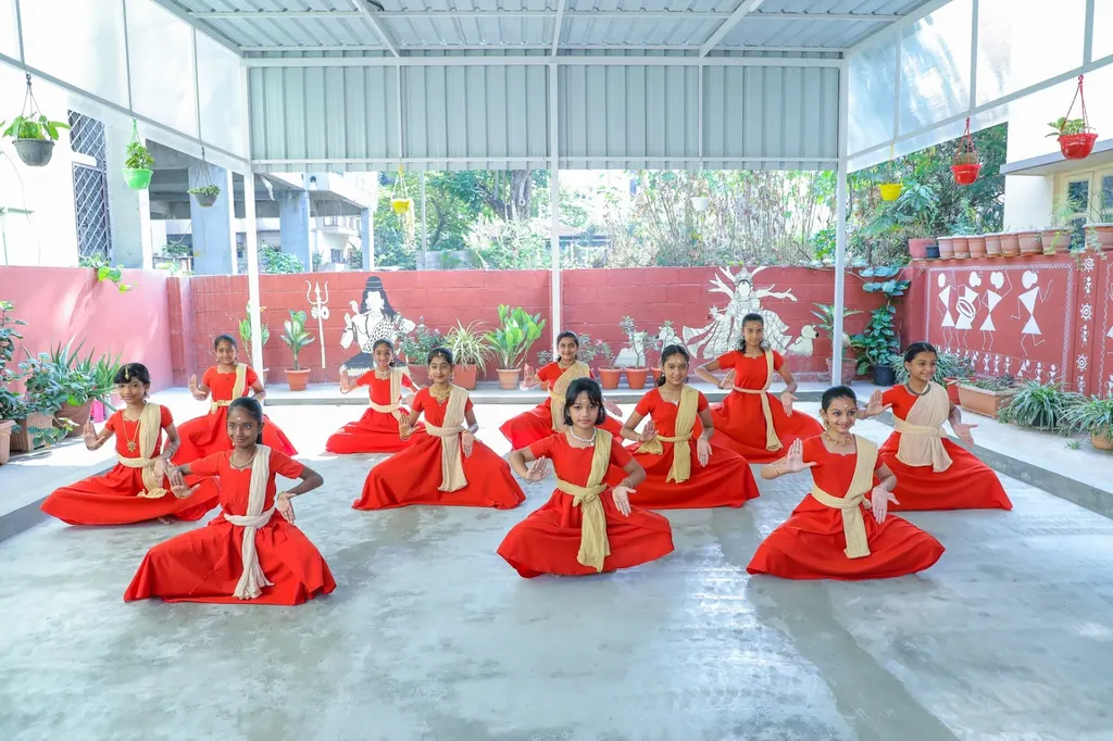 Shivakari School Of Dance And Music — Dance in Bommanahalli
