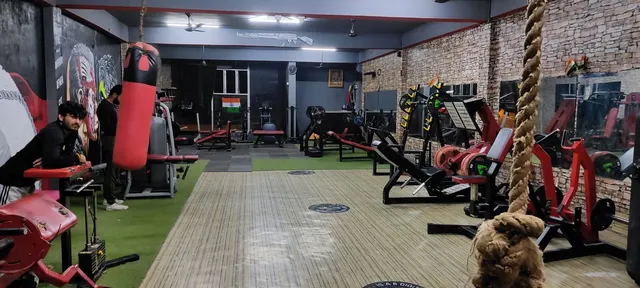 RedD RoxX GyM