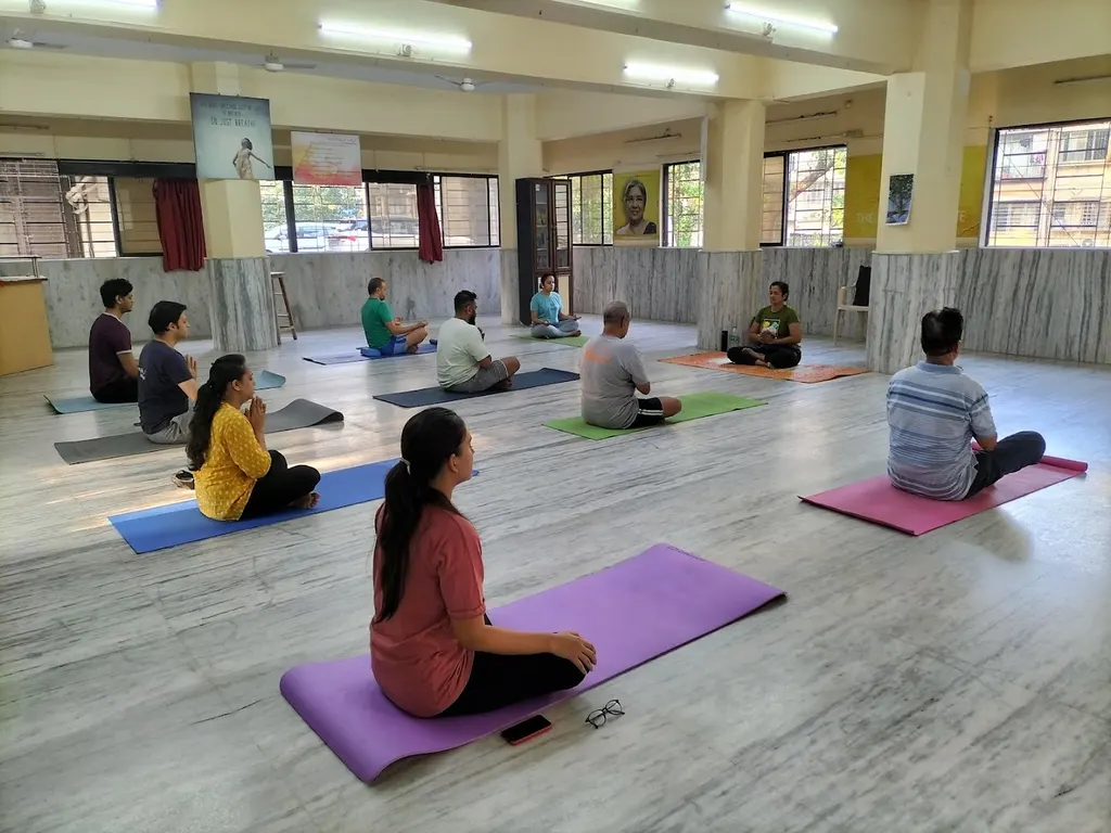 The Yoga Institute Matunga — Yoga in Matunga East