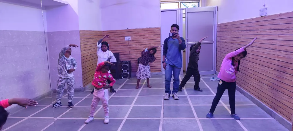 Rp Dance & Fitness Studio (Azadpur Hari Mandir Gali) — Dance in Gopal Nagar
