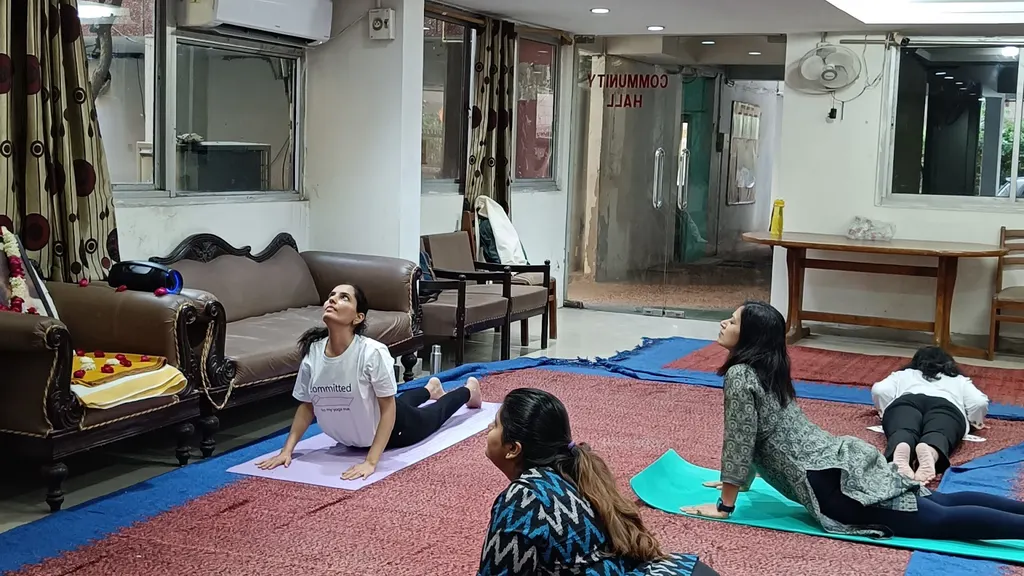 The Art of Living Dwarka - Meditation and Yoga — Yoga in Dwarka