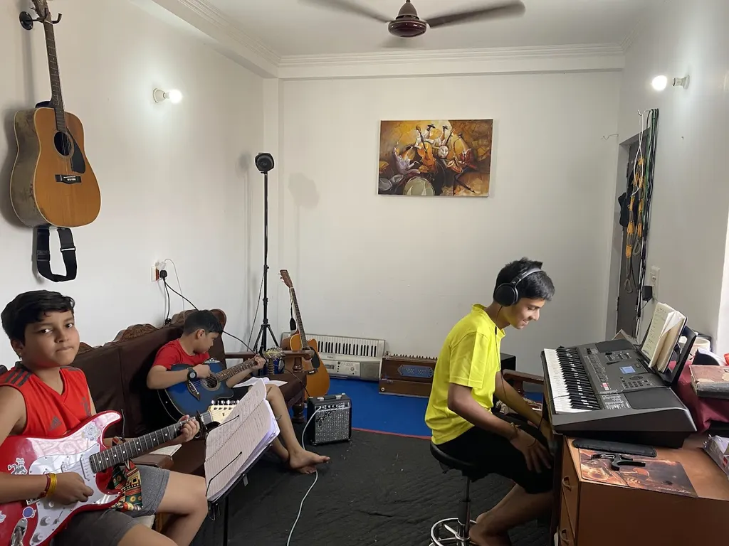 Magic Musician Academy — Music in Galleria Market