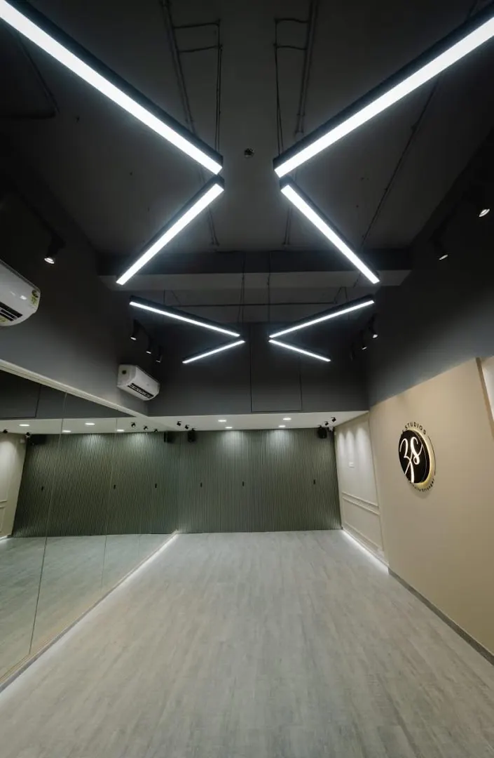 zs studios aditya ind estate mind space Link Road — Dance in Malad West