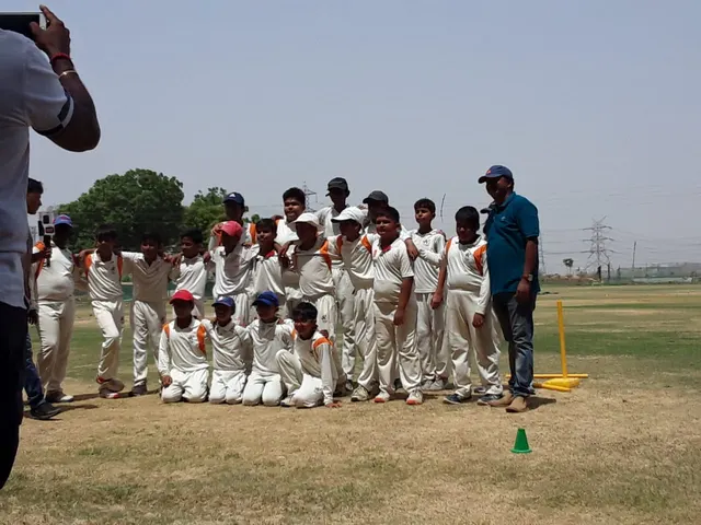 RKade Cricket, Lawn Tennis & Basketball Academy — Cricket in Sector 37D