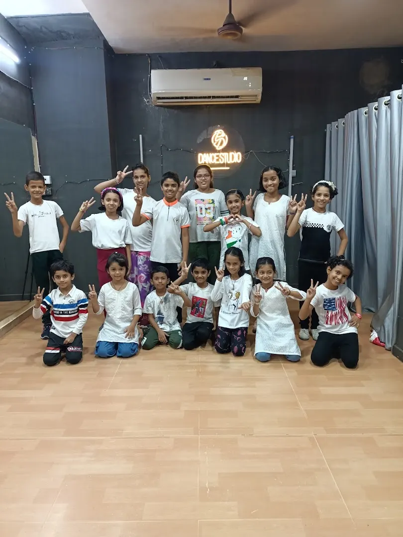 Pd Dance Studio — Dance in Kalwa