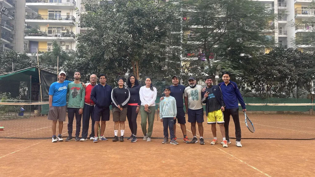 Phoenix sports academy — Tennis in Crossings Republik