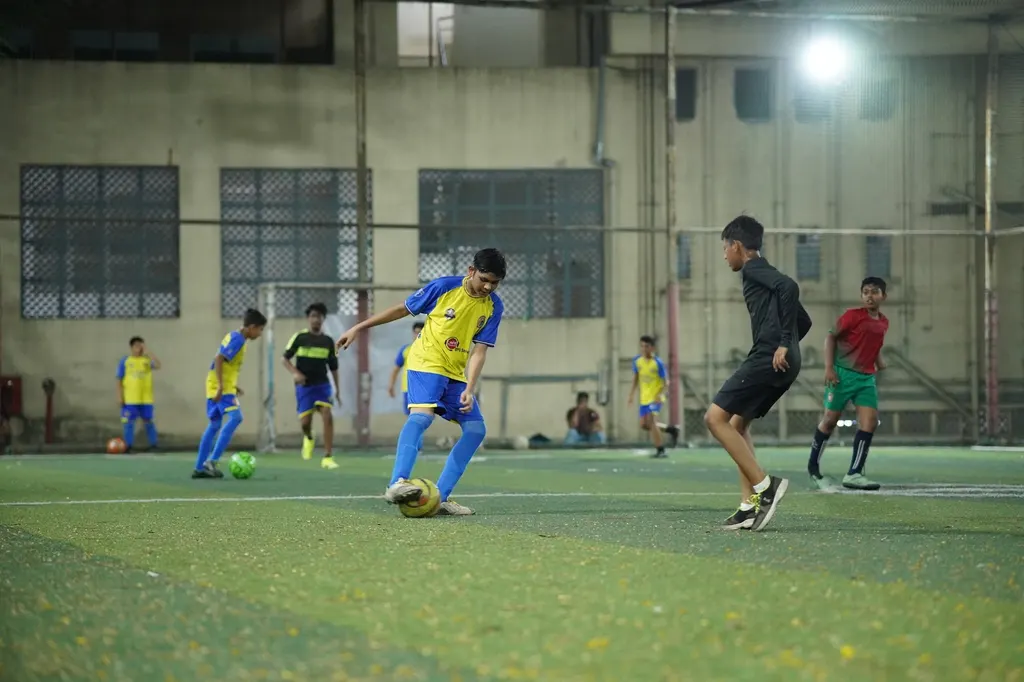 Football World | Ram Maruti Road — Football in Thane West