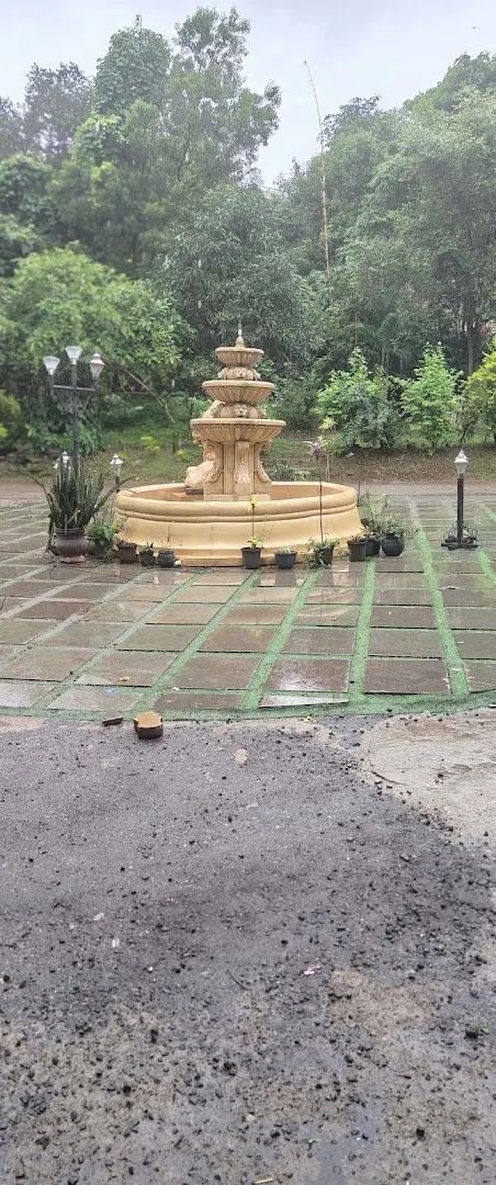 Whisting Woods International Entry Gate — Art & Craft in Aarey