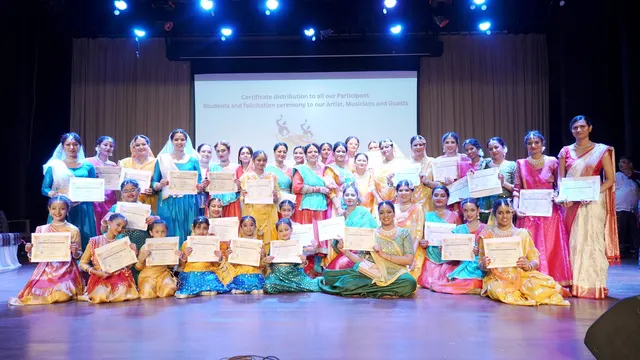Kathak Dance Class | Singing Class | Bollywood Semi-Classical Dance Class | Music Class | SPRING OF RHYTHM | Divya Dwivedi — Dance in Jogeshwari West