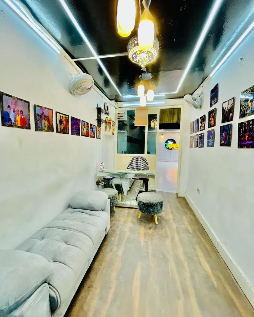 The Dance World Geeta Colony — Dance in Geeta Colony