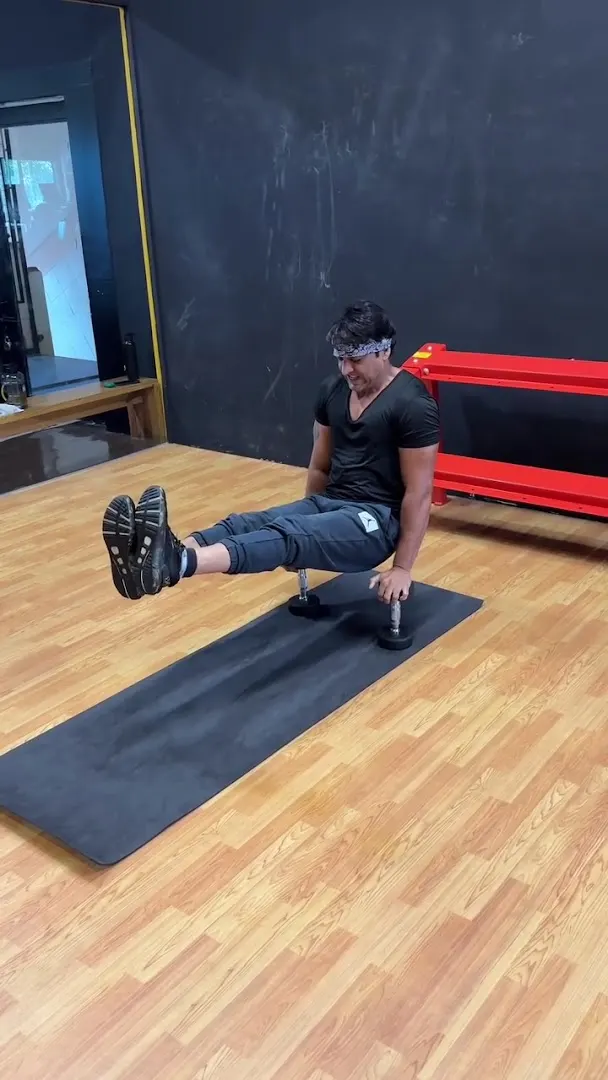 Yoga studio — Yoga in Borivali