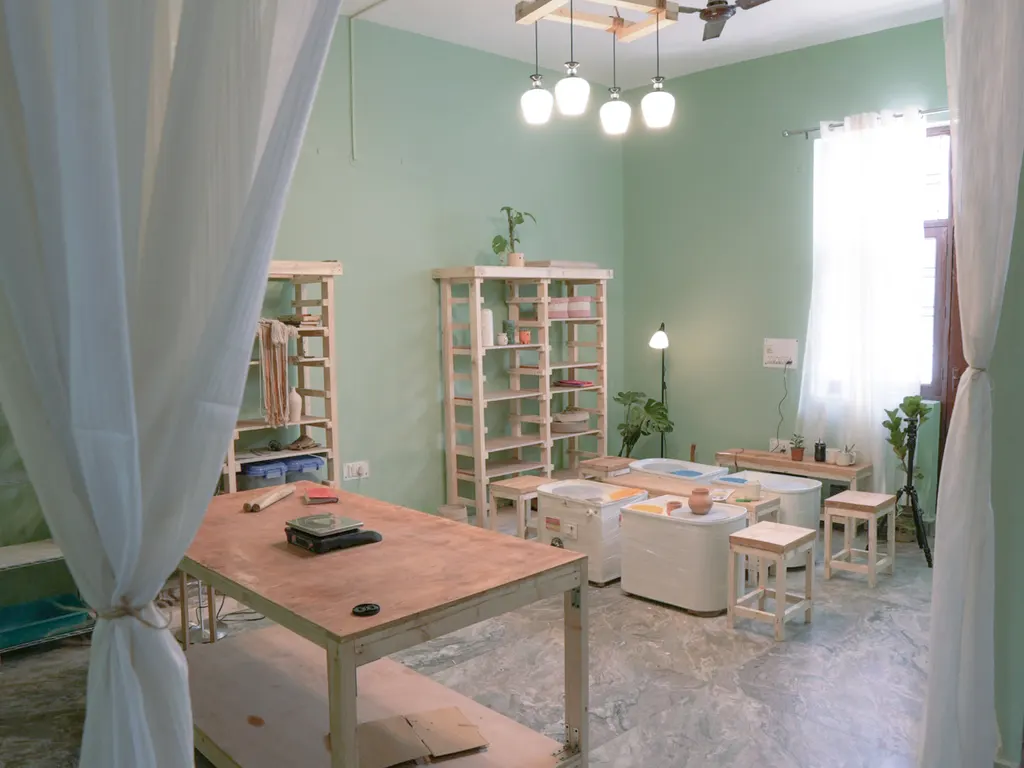 KumHar Pottery Studio — Art & Craft in Sector 122