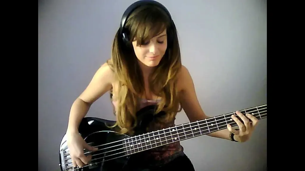 Dance Guitar Keyboard Classes Gurgaon — Music in Sector 23