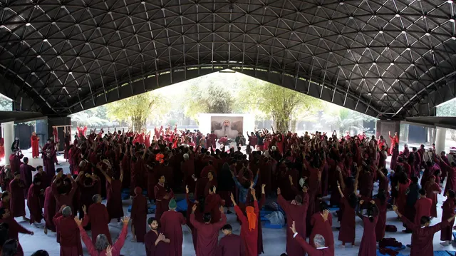 Osho Dham — Yoga in Kanganheri