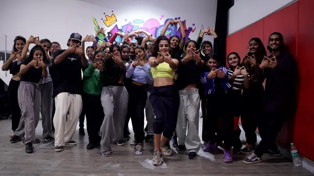 VibeIn Studios — Dance in Saket