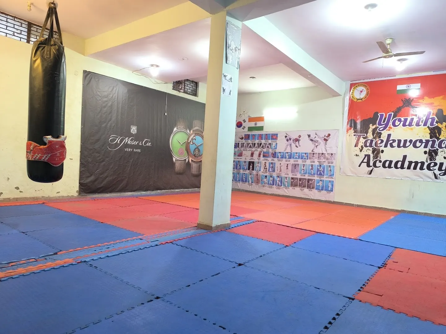 Youth taekwondo academy photo 1