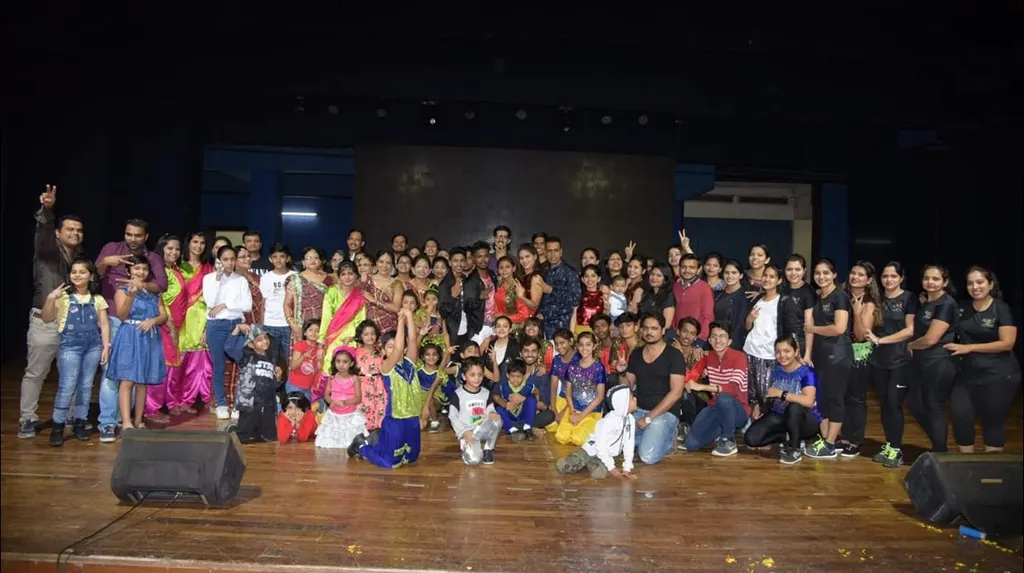 Rock The Floor Dance & Fitness Studio — Dance in Thane West