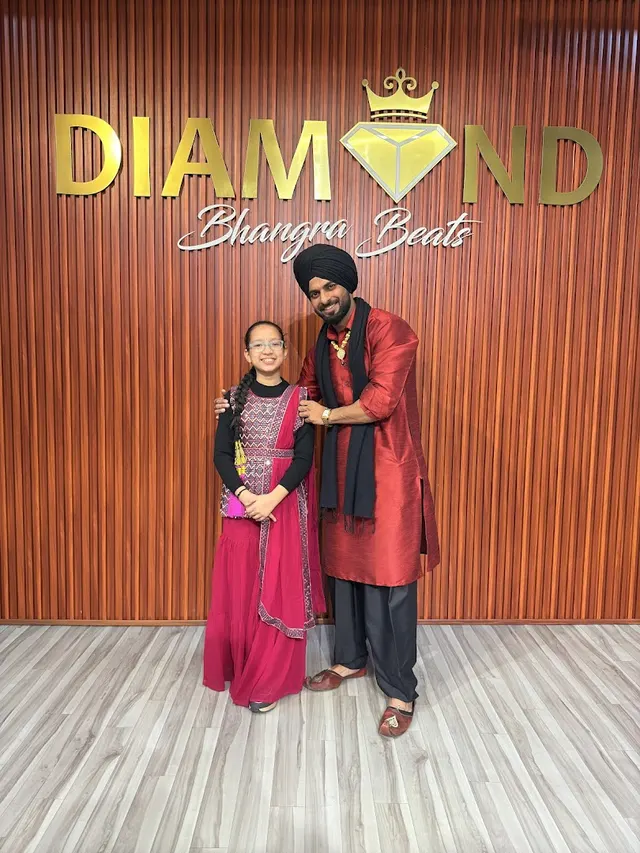 DIAMOND BHANGRA BEATS- A Colour Of Punjab — Dance in Sector 41