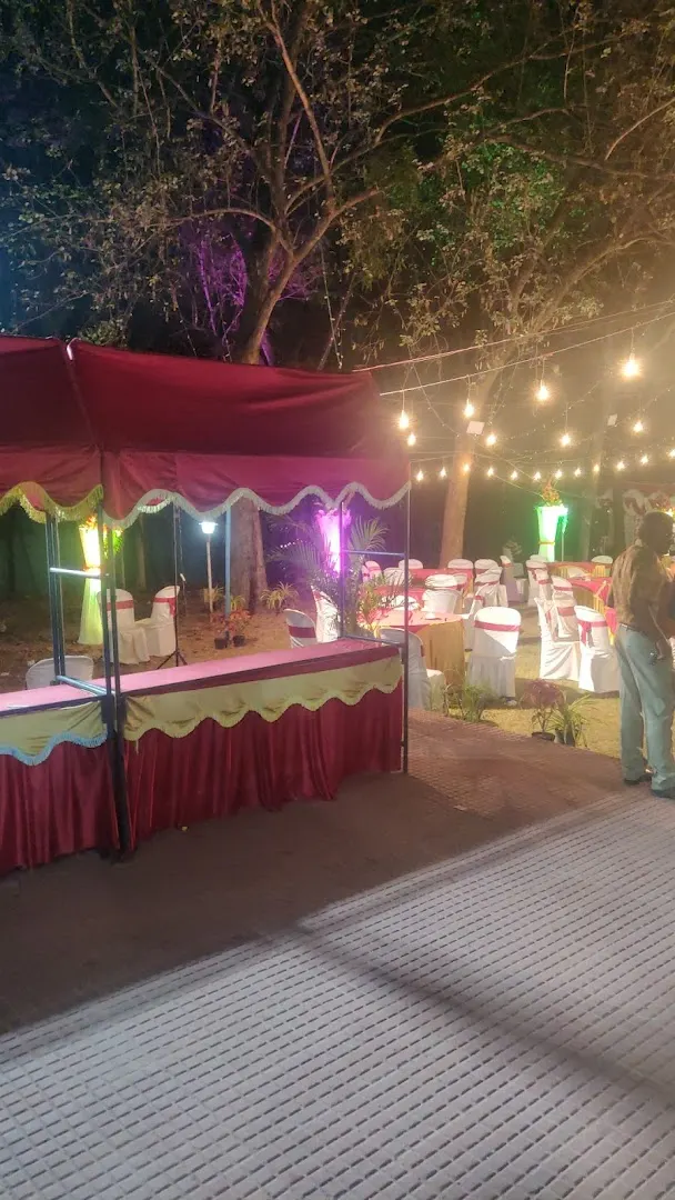 DROMI Badminton Court — Badminton in C V Raman Nagar