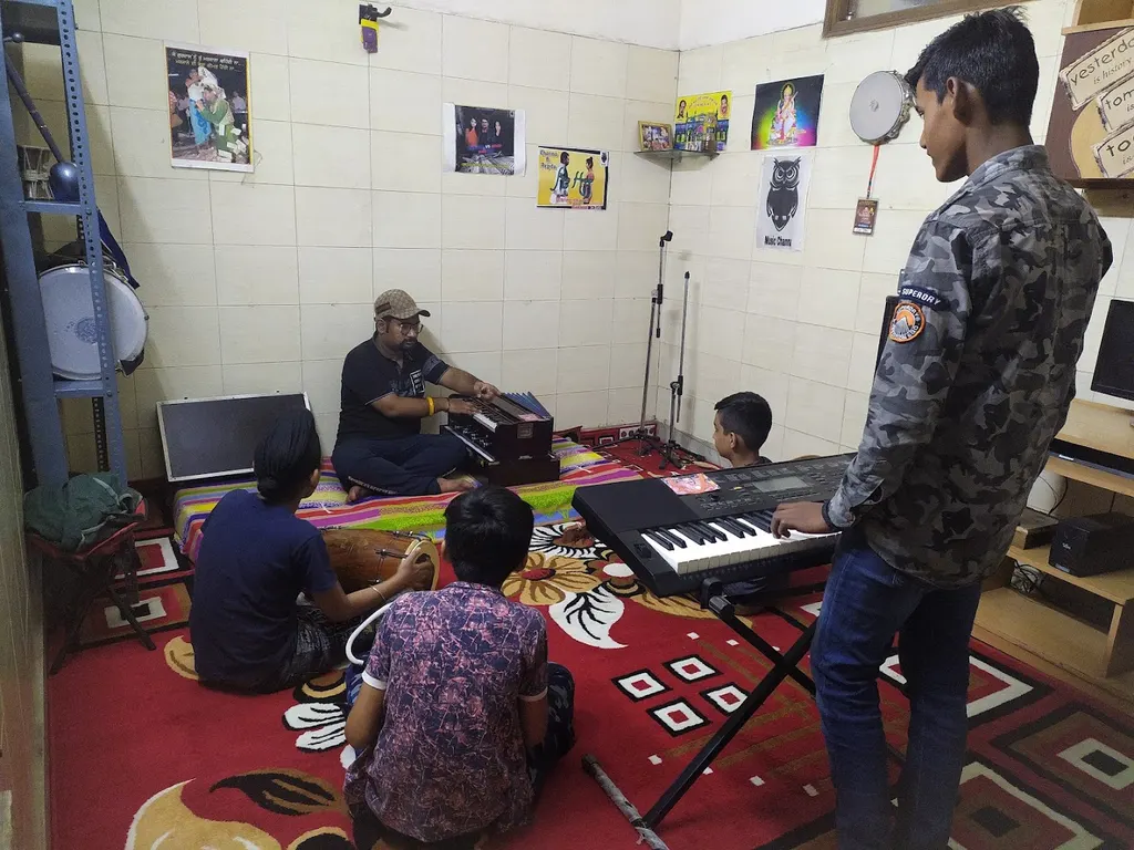 Darvesh Music Classes — Music in Subhash Nagar