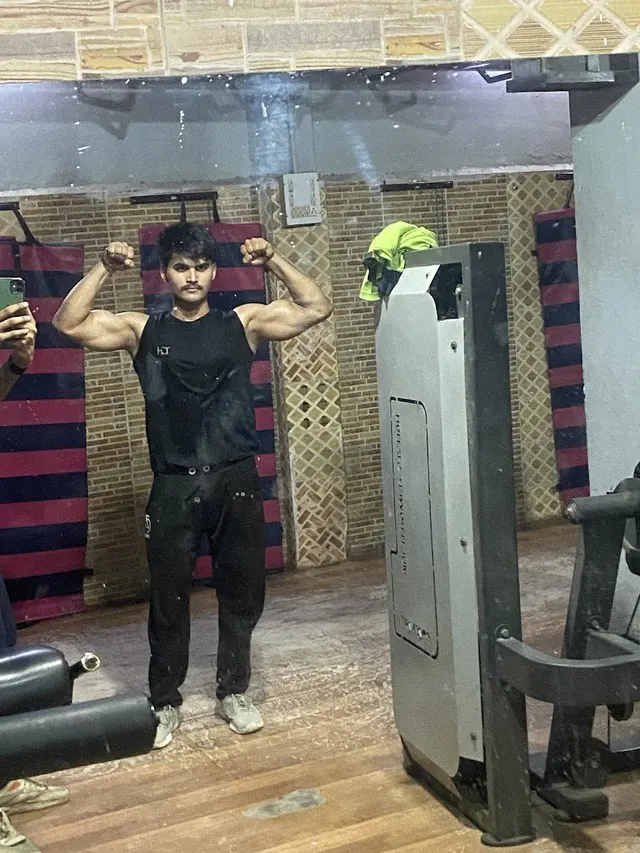 Youth Club Unisex Gym & Spa