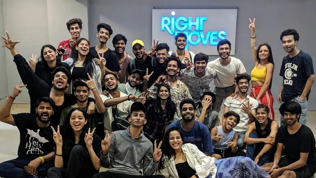 Right Moves Academy of Dance — Dance in Pitampura