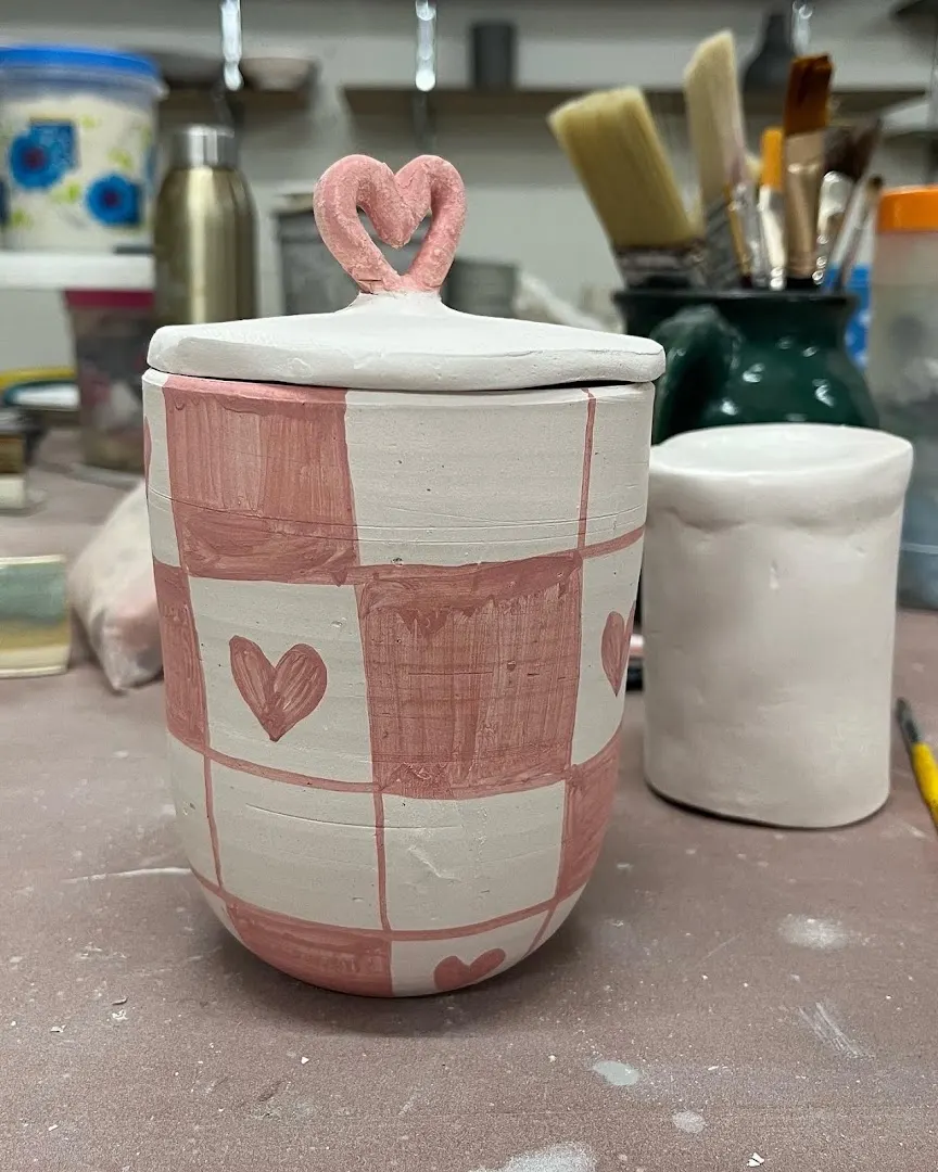 Zeventien Ceramics Studio — Art & Craft in Sector 41