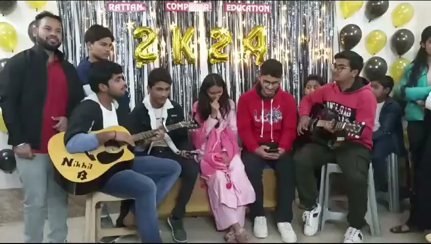 Nikhil guitar and educational institution — Music in Sangam Vihar