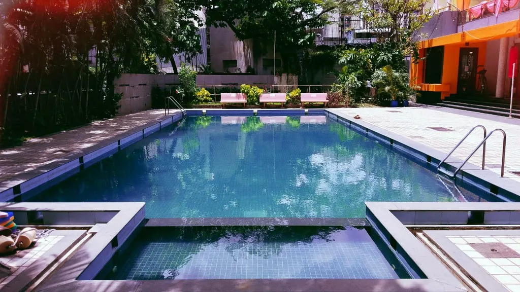 Sweat On Fitness Studio-Swimming classes in Goregaon east — Swimming in Malad East