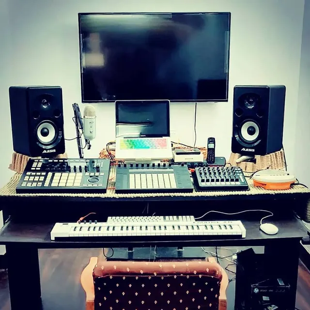 DJ Training Academy — Music in Patel Nagar