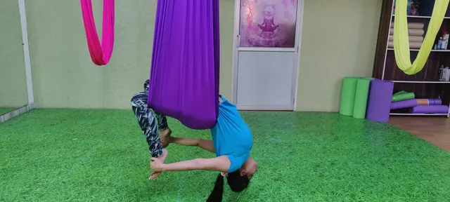 Vivid Vibes — Yoga in Sector 39