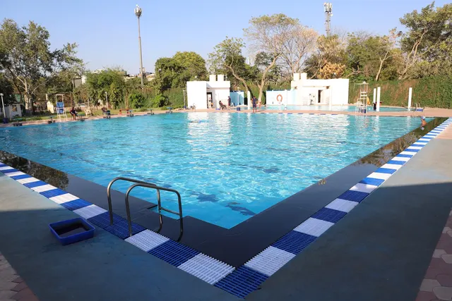 Deva Swimming Institute Sector 4 — Swimming in Sector 4