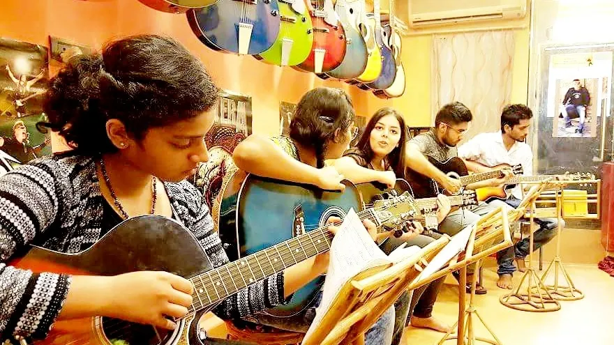 Guitar Hall - Chembur — Music in Chembur