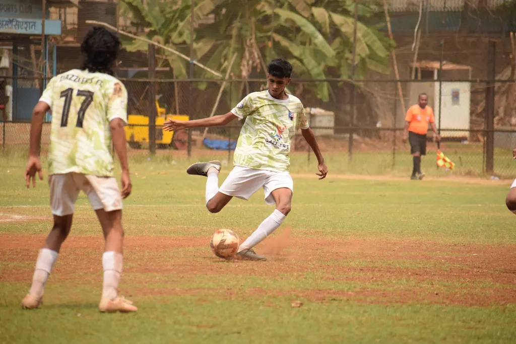 Dazzlers Football Club — Football in Andheri East