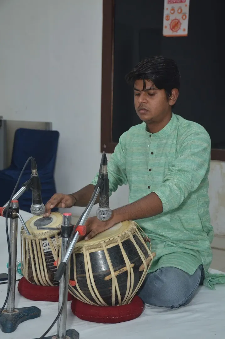 Tabla Institute — Music in Begum Pur