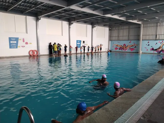 Aqua Curves — Swimming in Armane Nagar