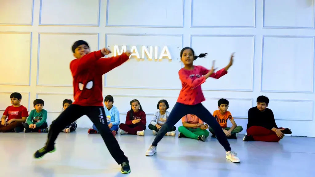 Mania DanceFit Studio — Yoga in Sector 50