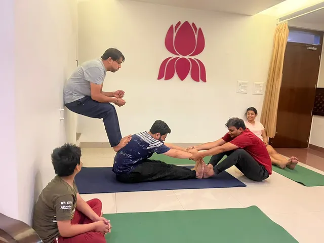 Vipull Yoga Academy — Yoga in Pushp Vihar