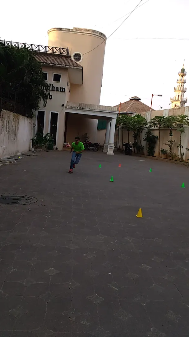 Radical Skating Academy Malad East — Skating in Malad East