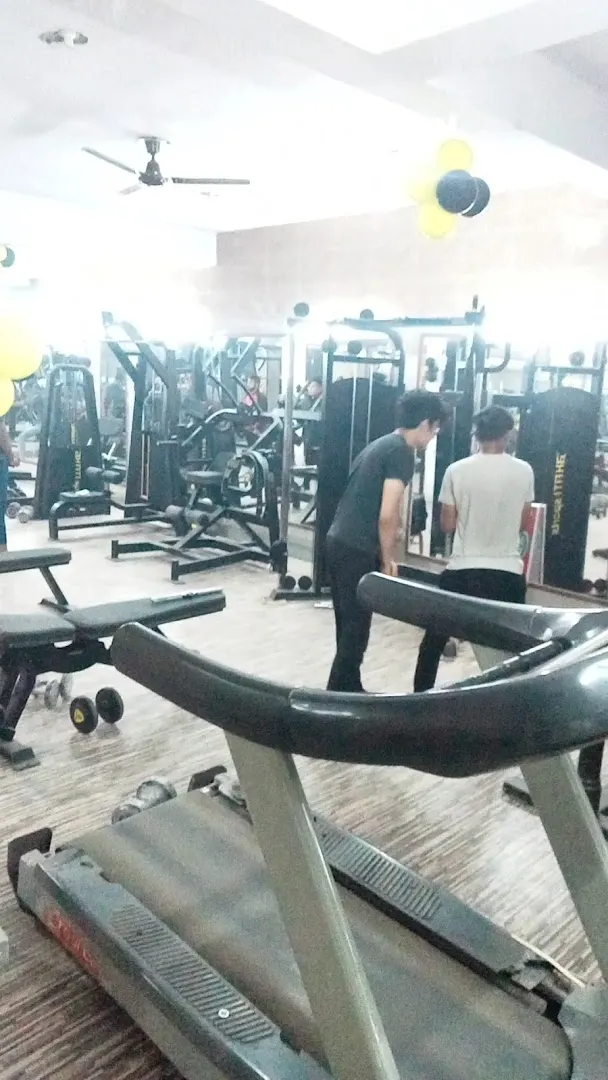 Club 9 GYM And Supplement Store